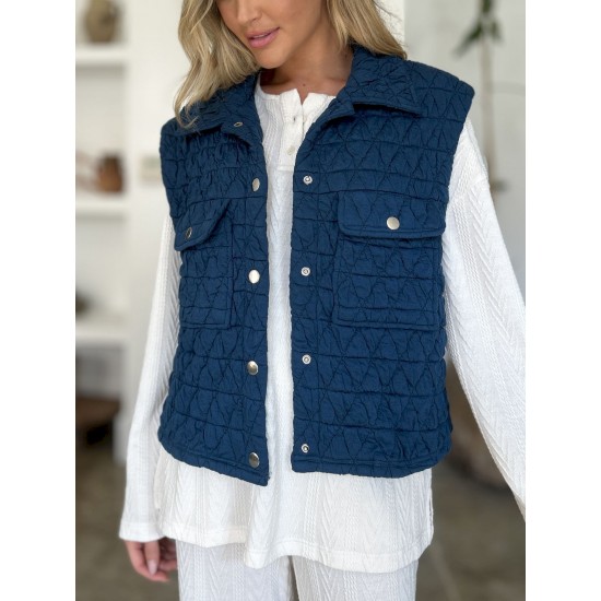 Women's Casual Quilted Vest - Sleeveless, Snap-Button, Relaxed Fit with Collar & Pockets, Navy Black - Perfect for Spring/Fall/Winter Outdoor Activities Women's Casual Quilted Vest - Sleeveless, Snap-Button, Relaxed Fit with Collar & Pockets, Navy Black - Perfect for Spring/Fall/Winter Outdoor Activities